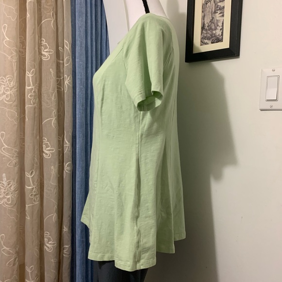 Denim and Co Sage Green Tunic - Picture 6 of 9